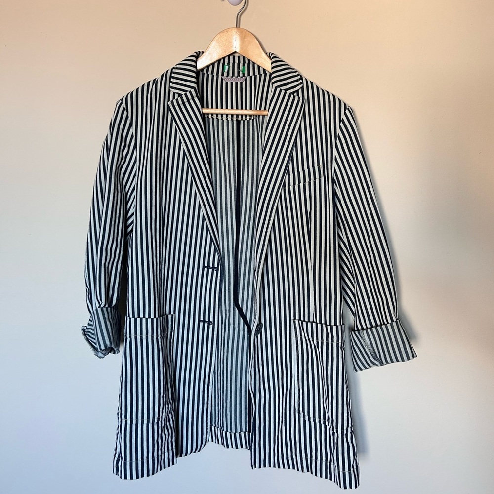 Vertically Striped 100% Cotton Blazer